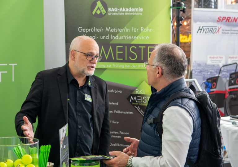 Fachgespräch in der Ausstellung